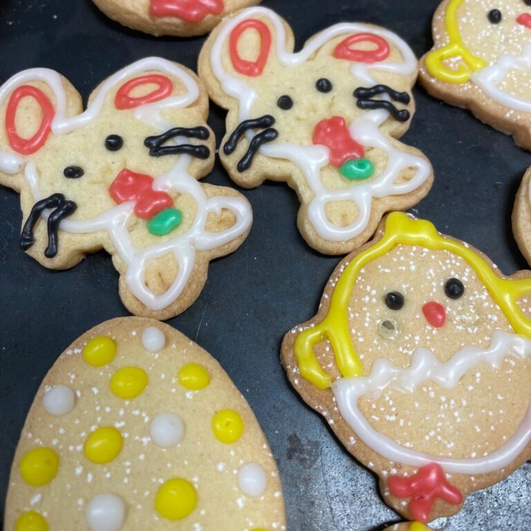 Zamówienia na Wielkanoc – Tradycyjne Wypieki na Świąteczny Stół!